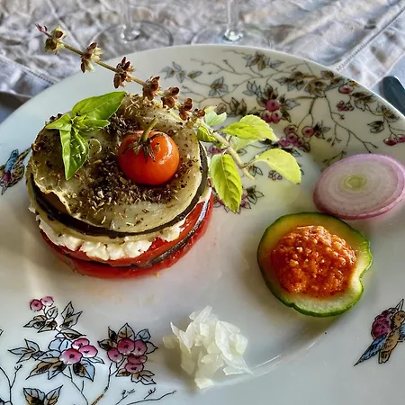 Les Monts D'amara, Ressourcement, Nature, Sante Bed & Breakfast