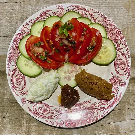 Bed & Breakfast Les Monts D'amara, Ressourcement, Nature, Sante Campuac