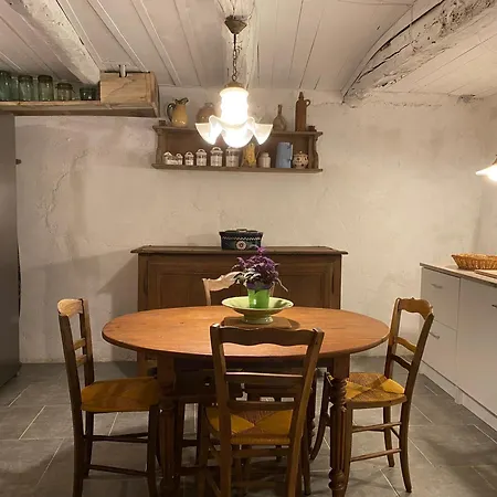 B&B Les Monts D'amara, Ressourcement, Nature, Sante 4*