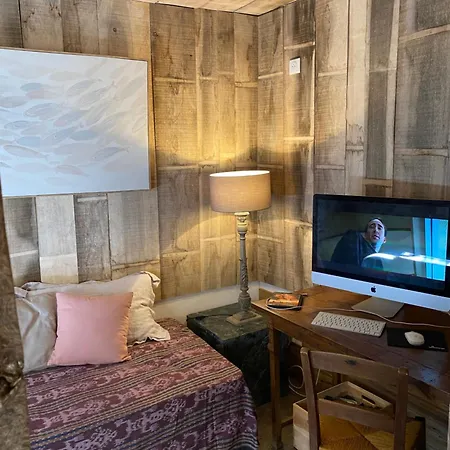 B&B Les Monts D'amara, Ressourcement, Nature, Sante Campuac