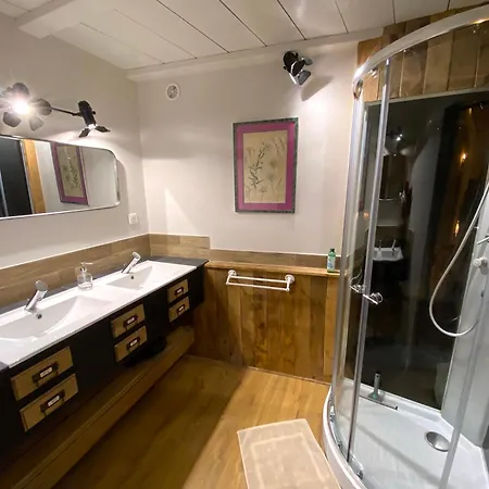 Bed & Breakfast Les Monts D'amara, Ressourcement, Nature, Sante Campuac