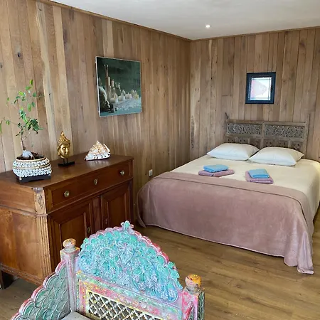 Bed & Breakfast Les Monts D'amara, Ressourcement, Nature, Sante