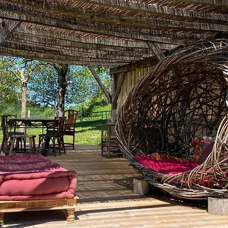 Bed & Breakfast Les Monts D'amara, Ressourcement, Nature, Santé 4*