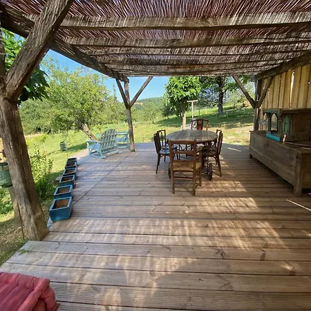 Les Monts D'amara, Ressourcement, Nature, Sante Bed & Breakfast